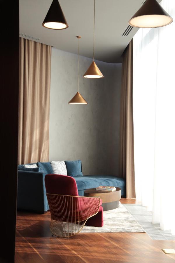 The Veil Hotel Astana Extérieur photo Pendants